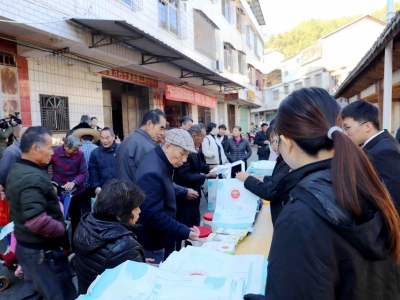 敬老“宪”行，法“润”民心！蕉岭法院这场活动走心又暖心~