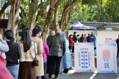 国家卫健委：中、高风险地区所在地市的其他县市区旗人员非必要不出行