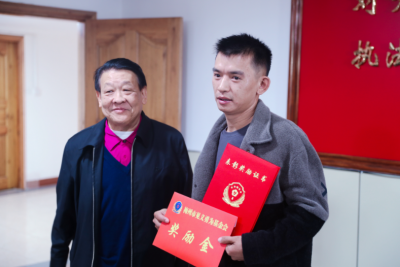 梅县区个人李保明受市表彰！来看他救人的经过