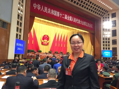 拟建立教师荣誉表彰制度！梅州全国人大代表李杏玲的建议又被国家采纳了