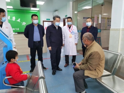 朱少辉到五华县华阳镇、郭田镇督导检查疫情防控工作