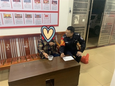 凭“碎片化”信息“拼”出回家路！民警彻夜帮助68岁迷路老人安全归家
