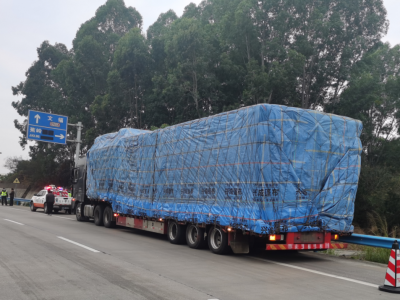 大件物品运输车辆司机注意！未按规定路线走，“通行证”也行不通→