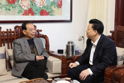 张志锋罗达祥邱翠茂黄建斐等丰顺县领导走访慰问老同志