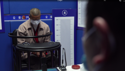 “铁冲动”！两次硬闯防疫卡点，查！