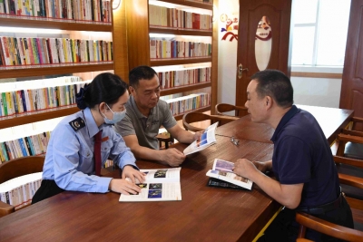 梅州平远税务的这书屋，获“广东省职工书屋”称号！