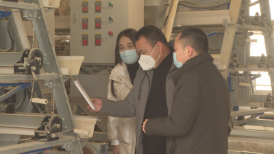 防寒有“暖”招！农技人员一线指导保障畜禽水产安全