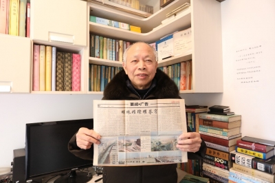 20余载剪报记录梅州发展！《梅州日报》老读者黄连胜读报情有独钟...