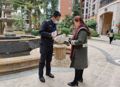 乘坐电梯有“门道”！梅江区市场监管局教你将文明安全“带”在身边