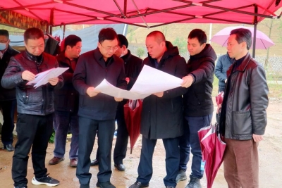 凌晓文带队到广州海珠（大埔）产业转移工业园调研