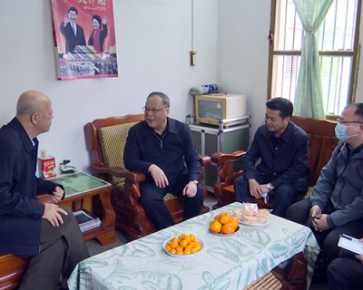 市领导来蕉看望慰问基层群众