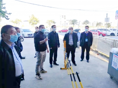 甘飞鸿率队到接收进境国际邮件快件机构督导检查疫情防控工作