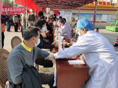 “医”心向党，“医”心为民！这次的暖心义诊活动送到蕉岭县三圳镇