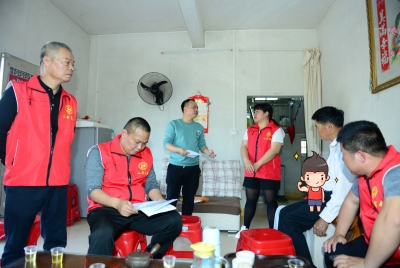 为贫困学生和困难家庭送去春天的关怀和温暖！一场慰问活动走进水车镇...