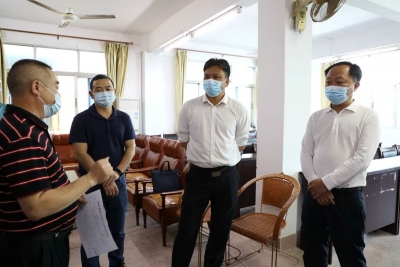 黄增国到大埔高陂镇、大东镇督导检查疫情防控工作：全力推进疫苗接种 坚决筑牢疫情防控严密防线