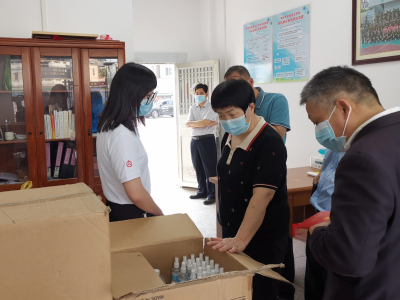 黎红英率队调研疫情防控和安全生产工作