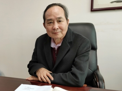 他是心理学教师，却喜欢研究钢结构，还操着停车难的心！这个梅州人，不简单！