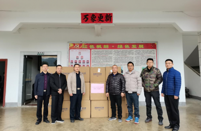 暖心！大埔枫朗镇驻镇帮镇扶村工作队联合爱心企业捐赠物资 助力抗疫一线