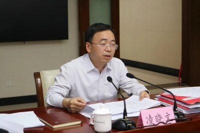 大埔县召开县政府党组（扩大）会议和县政府常务会议