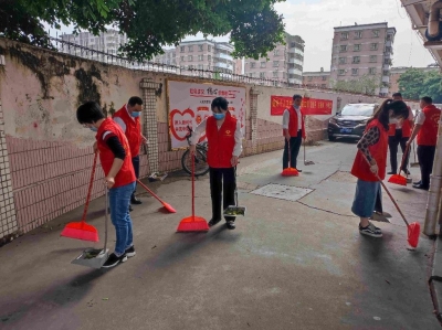 宣传上街头 爱卫入心头！兴宁这群“红马甲”，传递城市文明与温暖~