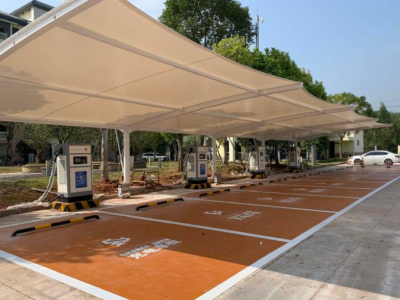 我国已有超3000个高速公路服务区建充换电基础设施