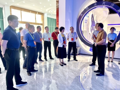 李利平到挂钩联系村和挂点服务企业调研：以产业发展促乡村全面振兴