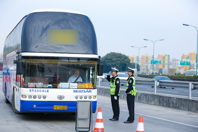 五一假期还能出游吗？交警发布最新出行指引→