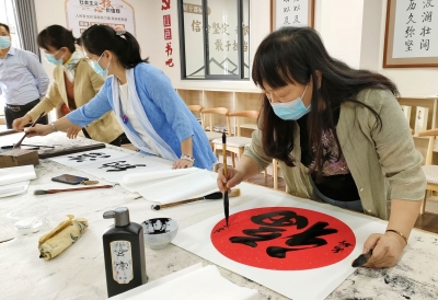 让新时代文明实践在基层落地生根开花结果，梅江区这样构建！