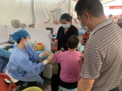 微光汇聚万顷星河！来看疫情防控中的梅江区人大代表群像扫描...