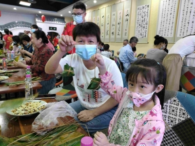 榜样传家风 端午诉“粽”情！市妇联开展端午节家庭文明建设活动