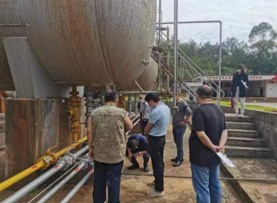 梅江区督导检查燃气企业安全生产和疫情防控工作