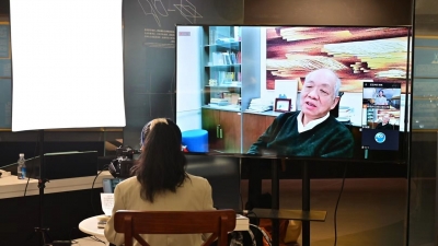 丘成桐院士与梅州日报社记者远程连线！谈了这些→