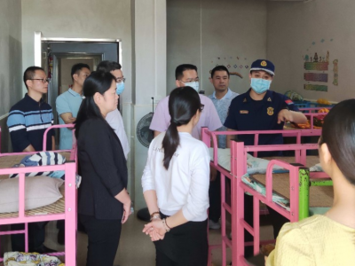 兴宁宁新街道联合兴宁市直部门开展校外托管机构安全隐患排查