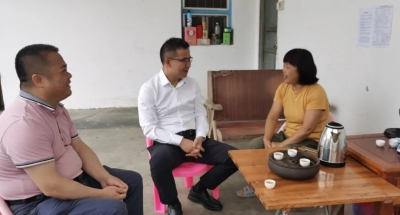 罗达祥率队调研督导人居环境整治、脱贫攻坚“回头看”等工作并开展返贫重点监测户慰问活动