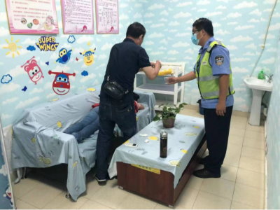 一旅客服务区内突发抽搐，幸得工作人员及时援助转危为安！