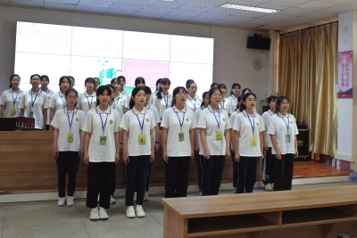 把生态文明理念“种”在学生心中！今天，他们共同歌唱“六五环境日”主题歌...