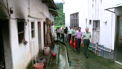 杨润世到大埔县洲瑞镇开展直接联系村“两委”干部工作