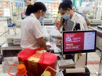 首轮活动撬动消费超千万元！兴宁积极组织开展消费券发放活动
