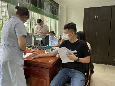 广东客都文旅公司组织义务献血活动 