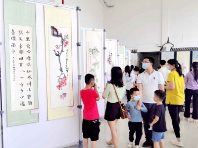 平远县2022年青少年书画作品展今日开展，一起来感受文化艺术魅力！