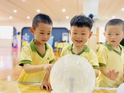 科技筑梦 欢乐游园！梅县区正本大地幼儿园举办庆六一科技游园活动