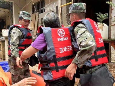 梅州民兵驰援清远英德，安全转移群众294人！