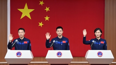 航天员陈冬、刘洋、蔡旭哲的简历来了！