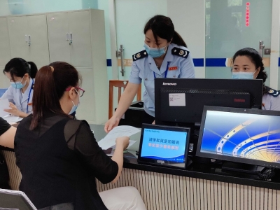 实现“一厅式”服务！梅江区税务局社保业务全面进驻区政务服务中心