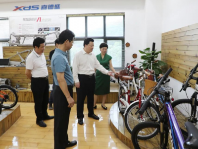 张志锋率队赴深圳开展招商引资工作：凝聚乡贤力量 助力丰顺发展