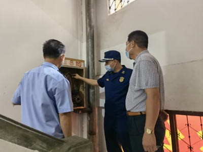 @梅江区包租公、包租婆：消防安全整治动起来！