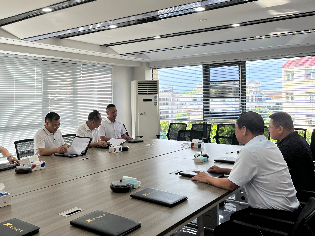 曾小喜走访区人大代表 汇聚加快梅江发展合力