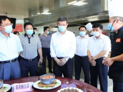 黄宁生率队到兴宁开展立法调研：着力提高立法质量效率 推动兴宁苏区加快发展