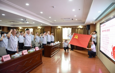 初心在“税月”里闪耀！梅州平远税务三代党员畅谈“初心”迎“七一”