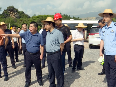 刘鸿涛率队开展非煤矿山安全生产检查：坚持安全稳定压倒一切，从严从细从实抓好安全生产